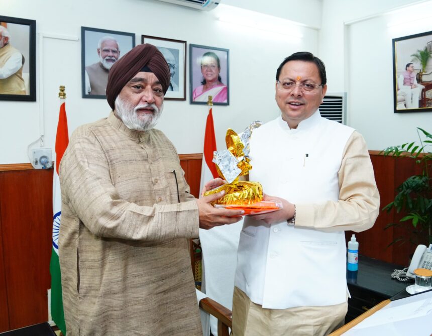 मुख्यमंत्री से हेमकुंट साहिब मैनेजमेंट ट्रस्ट के अध्यक्ष ने की भेंट 1