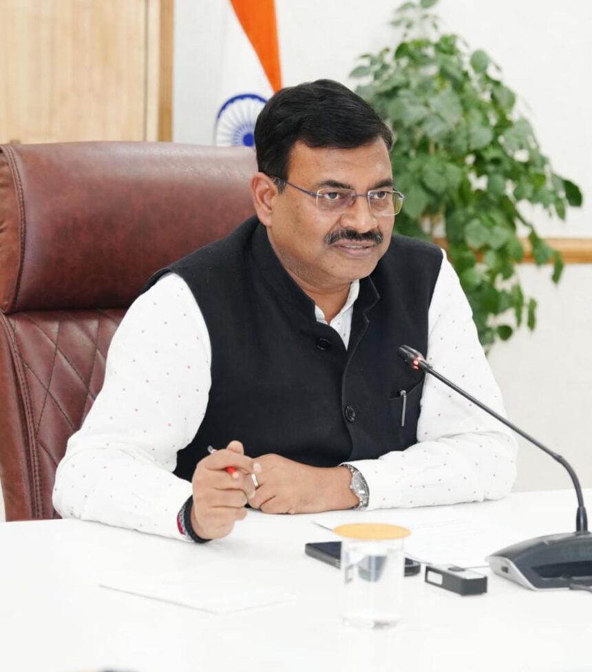 मुख्यमंत्री ने दिए सेब उत्पादक किसानों की सब्सिडी तत्काल वितरित किए जाने हेतु कार्यवाही करने के निर्देश 1